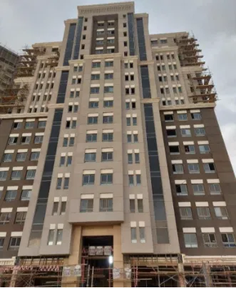 مكتب للبيع في ماسبيرو بيزنس تاور في وسط القاهرة بمساحة 120 م² تتكون من 0 غرف