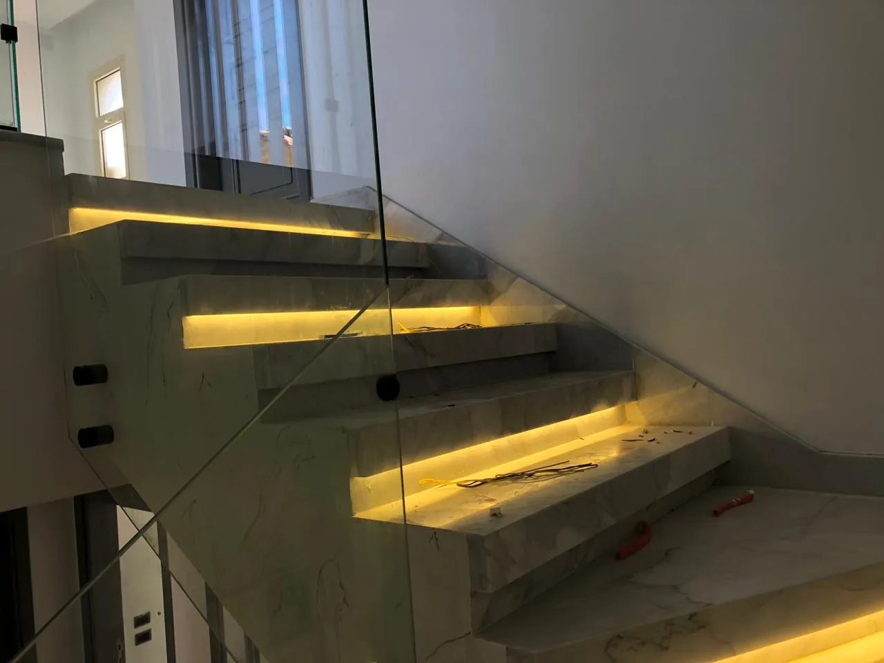 توين هاوس للبيع في لا فيستا سيتي في العاصمة الإدارية الجديدة بمساحة 288 م² تتكون من 4 غرف