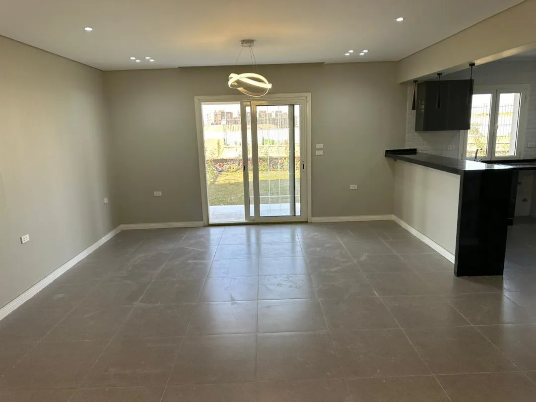 شقة للبيع في ماونتن فيو هايد بارك في القاهرة الجديدة بمساحة 0 م² تتكون من 3 غرف