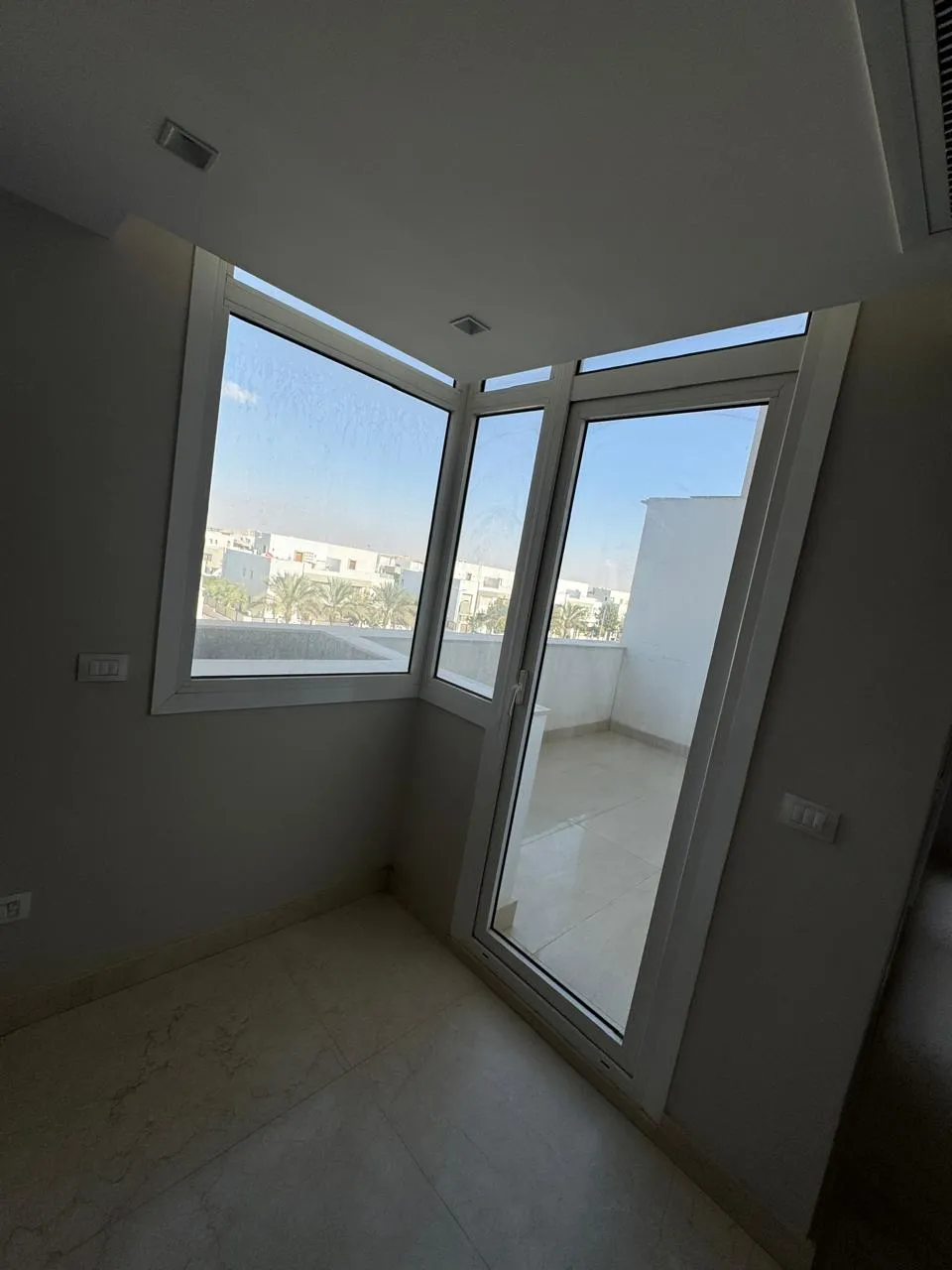 Apartment for sale in Hyde Park in New Cairo of 0 m² with 3 bedrooms