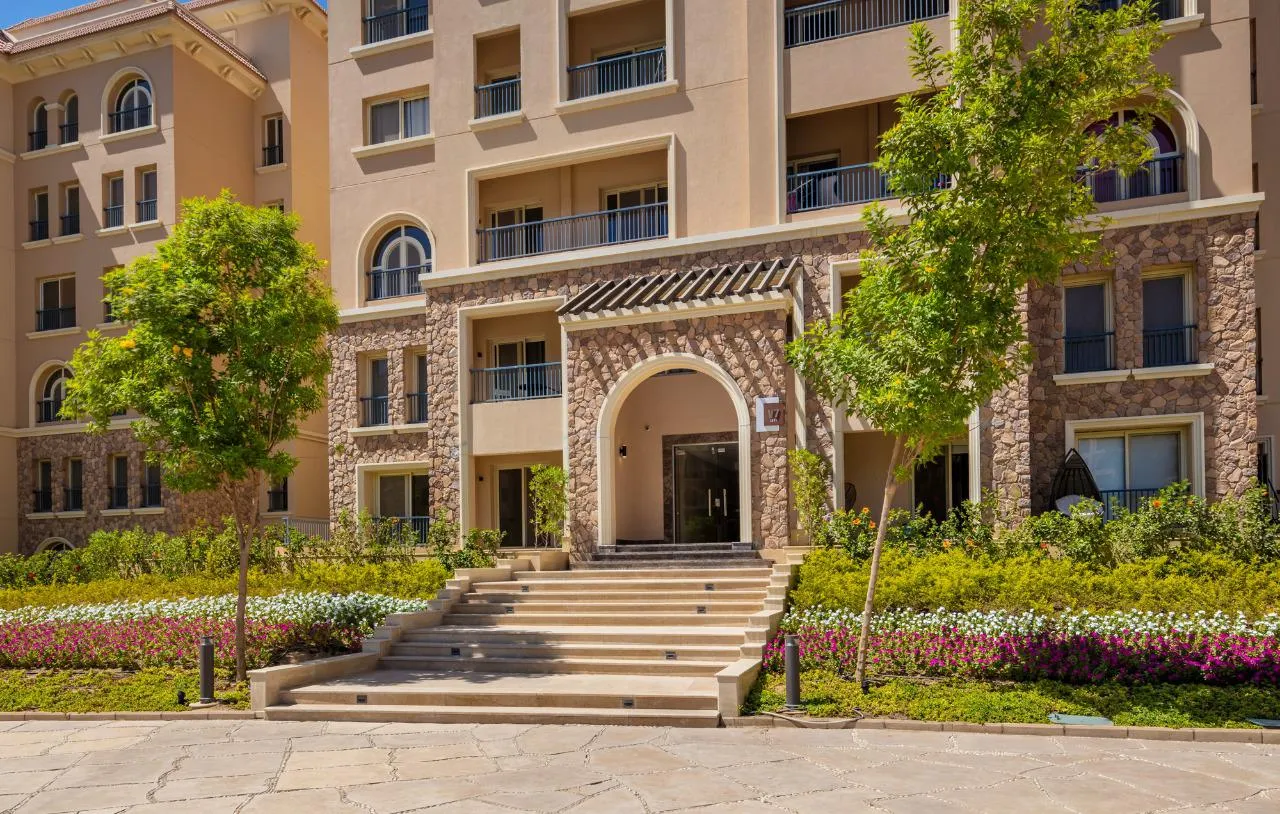 Apartment for sale in Ninety Avenue in North Investors of 0 m² with 3 bedrooms