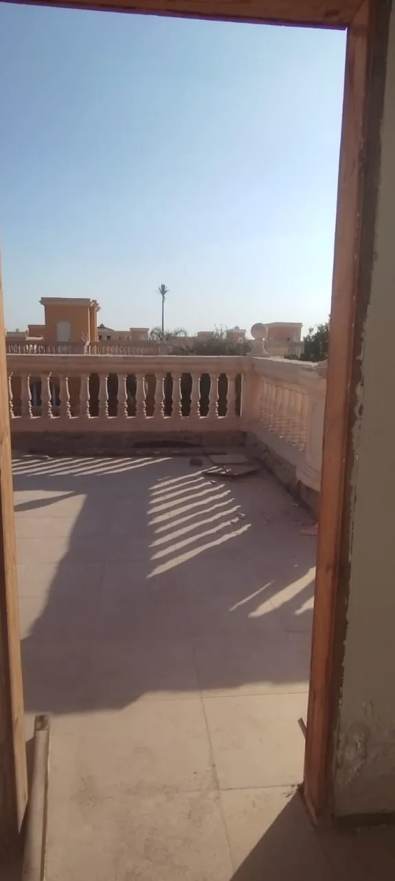 فيلا للبيع في ستيلا مصر الجديدة في الشروق بمساحة 0 م² تتكون من 4 غرف