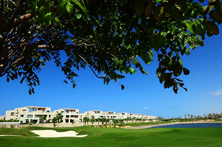 Chalet for sale in Hacienda Bay in Sidi Abdel Rahman of 364 m² with 4 bedrooms