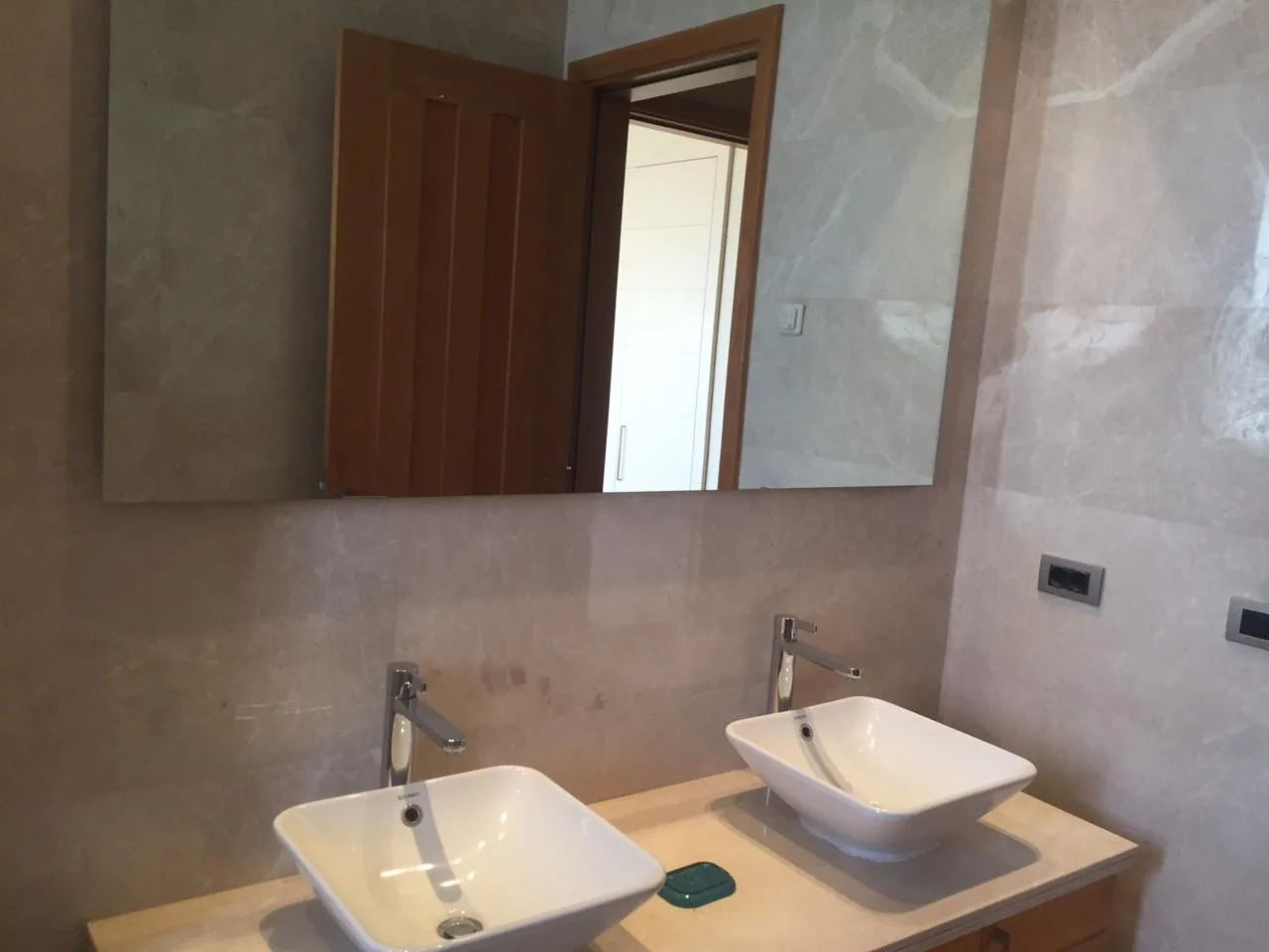 Apartment for sale in Forty West Phase I in Northern Expansion of 172 m² with 1 bedrooms