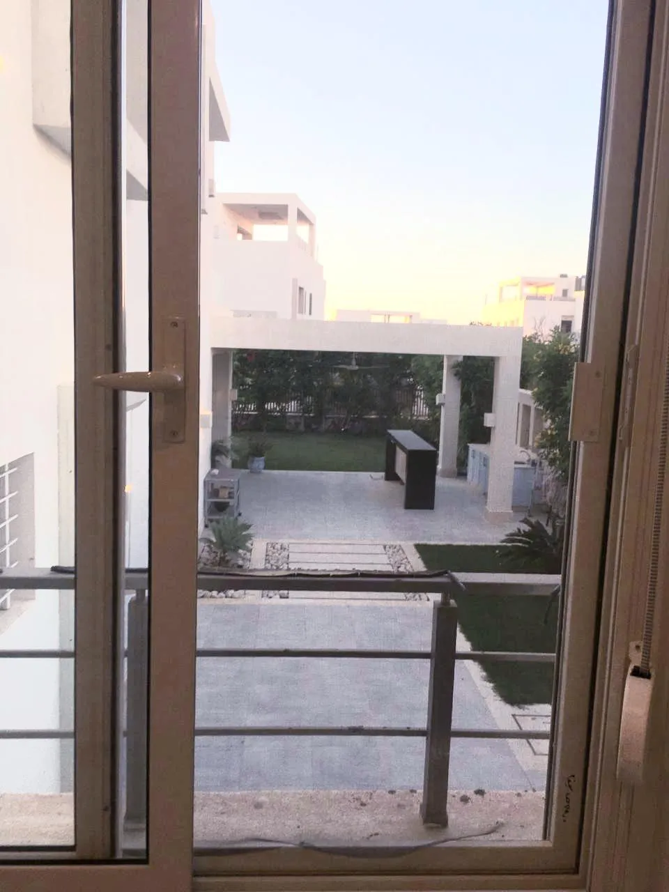  للبيع في هاسيندا وايت في  بمساحة 0 م² تتكون من 0 غرف