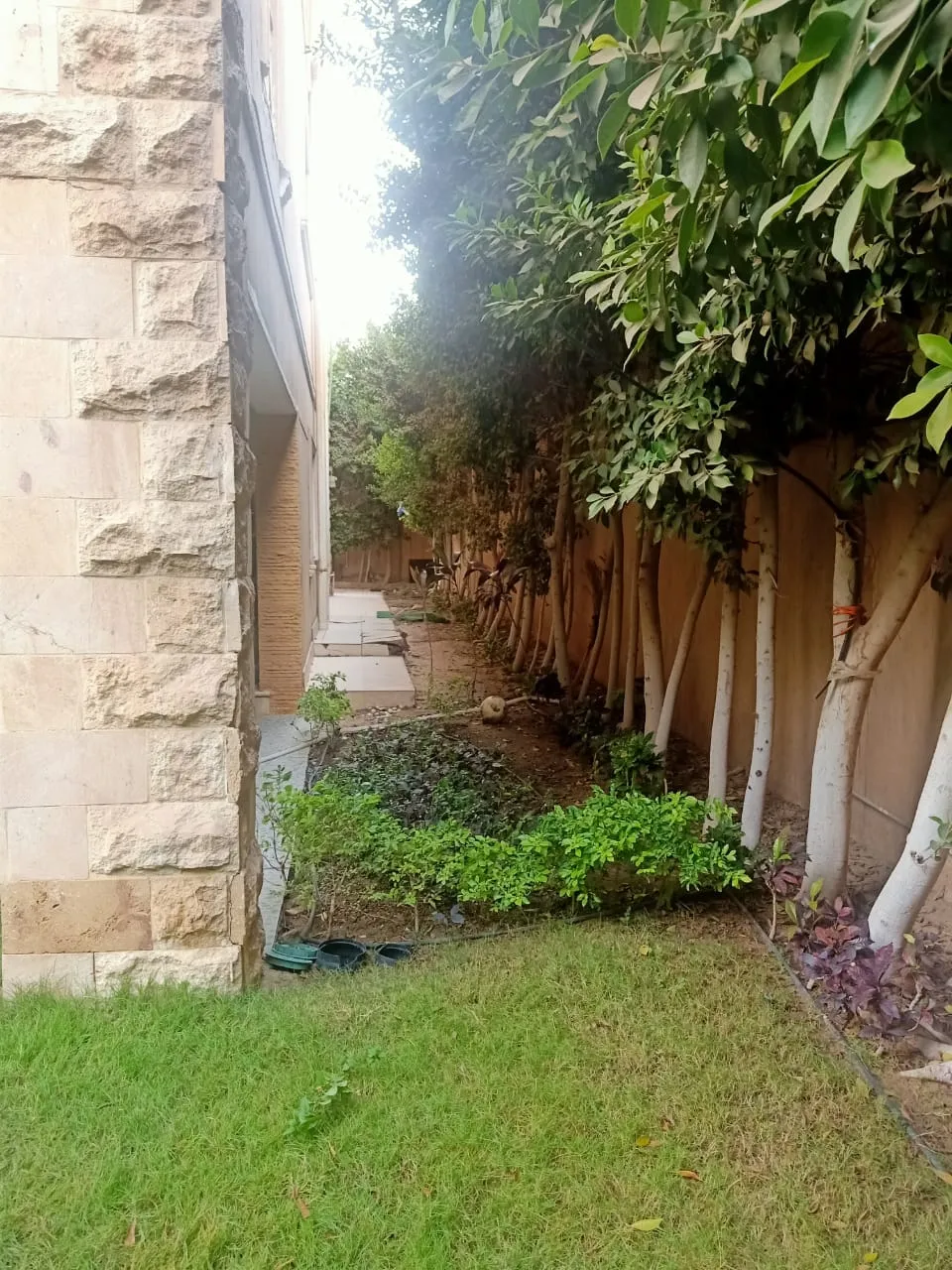 فيلا للبيع في الياسمين في القاهرة الجديدة بمساحة 0 م² تتكون من 4 غرف