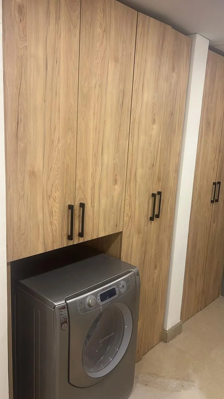 للبيع في أمبر فيل في بمساحة 0 م² تتكون من 0 غرف