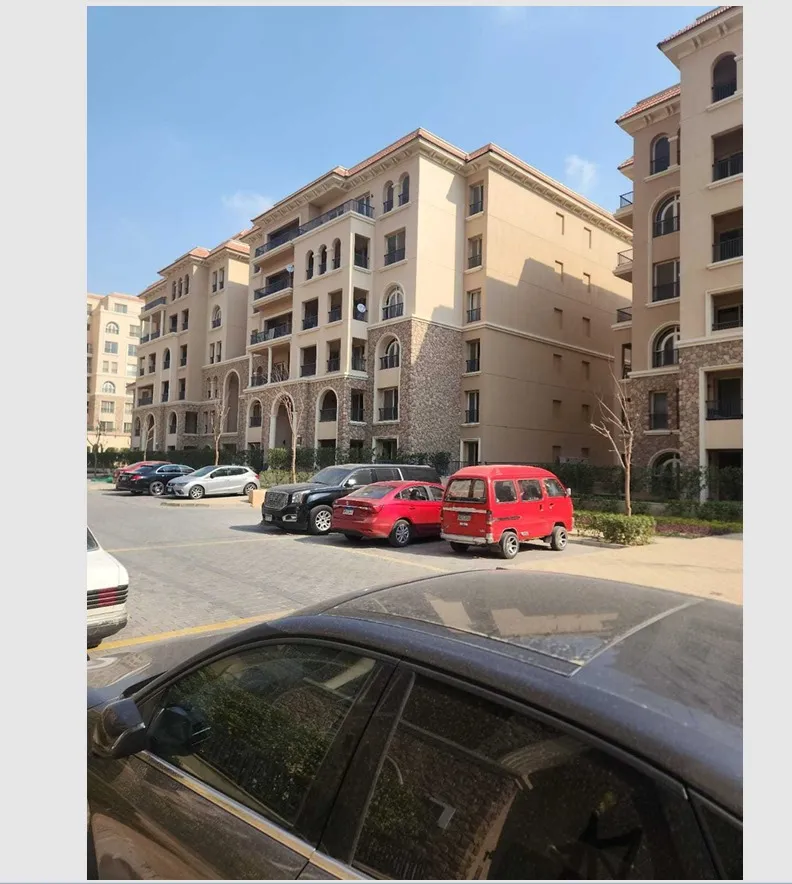  for sale in Ninety Avenue in  of 0 m² with 0 bedrooms