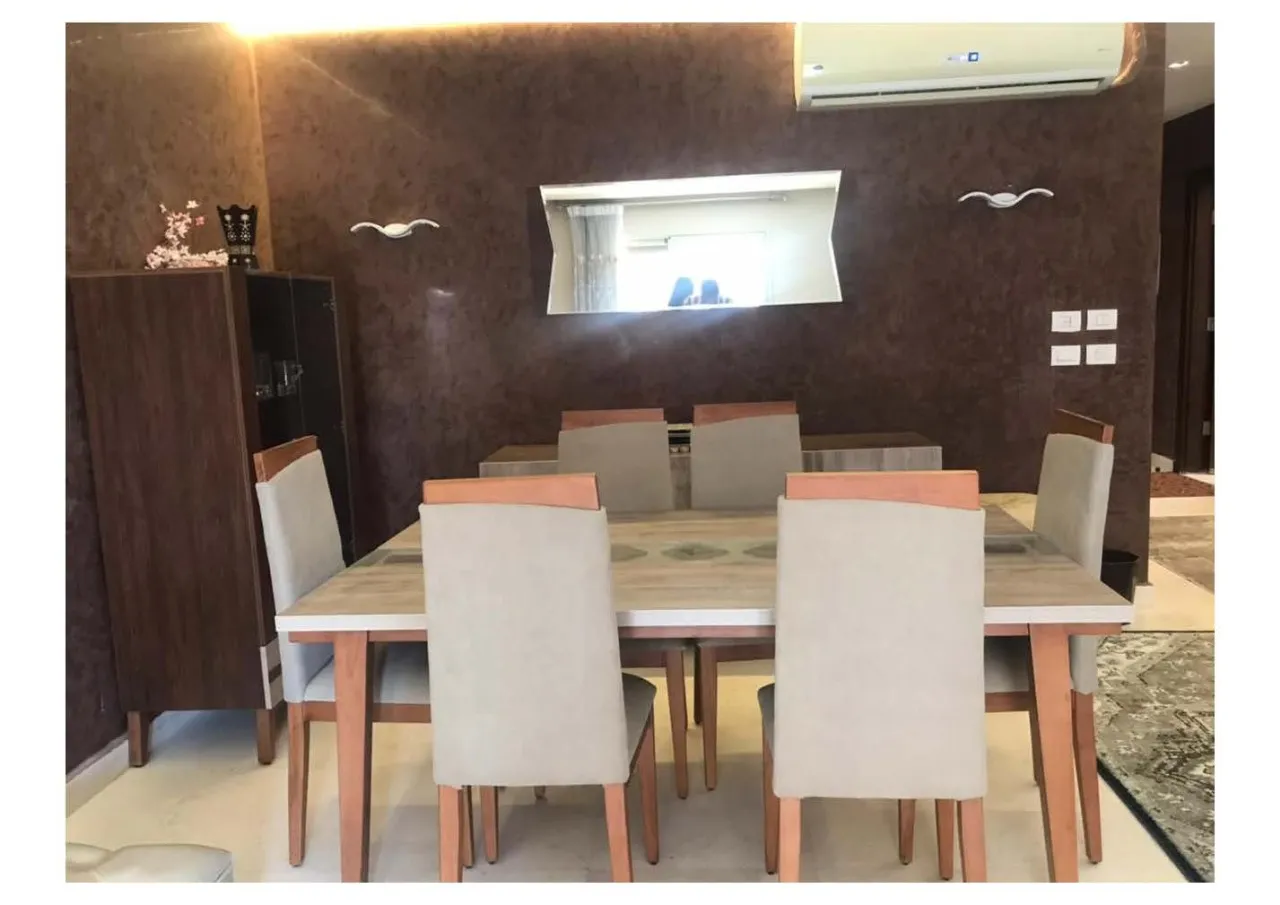  for sale in Ninety Avenue in  of 0 m² with 0 bedrooms