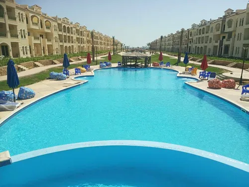  للبيع في لا سيرينا بالم بيتش في  بمساحة 0 م² تتكون من 0 غرف