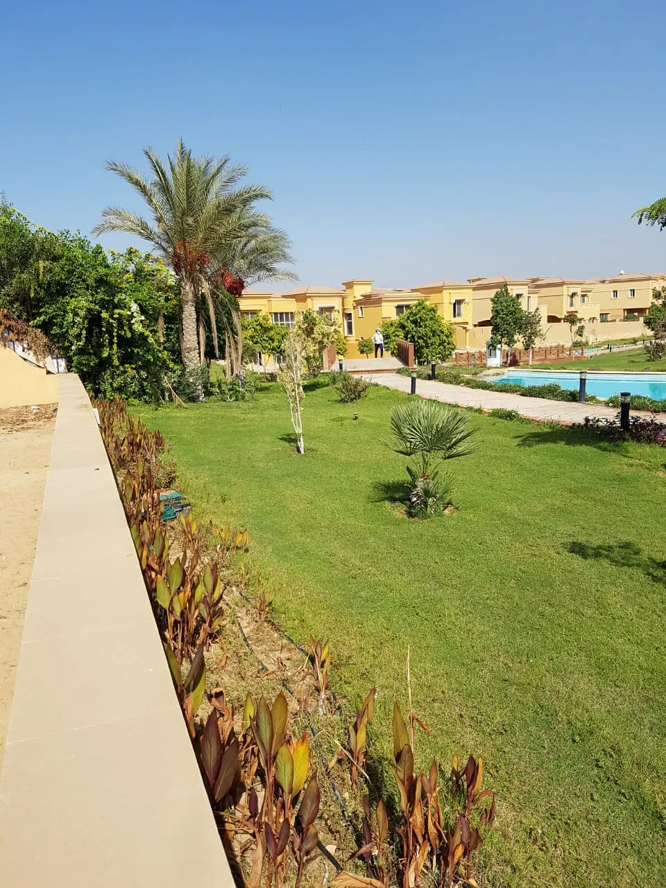 Apartment for sale in Royal Meadows Sheikh Zayed in El Sheikh Zayed of 640 m² with 4 bedrooms