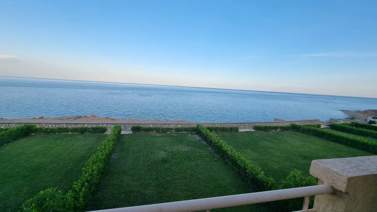 Twinhouse for sale in Telal Sokhna in Ain Sokhna of 180 m² with 3 bedrooms