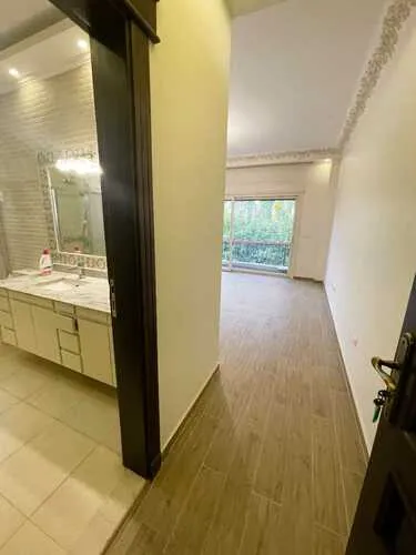  للبيع في الباتيو 5 إيست في  بمساحة 0 م² تتكون من 0 غرف