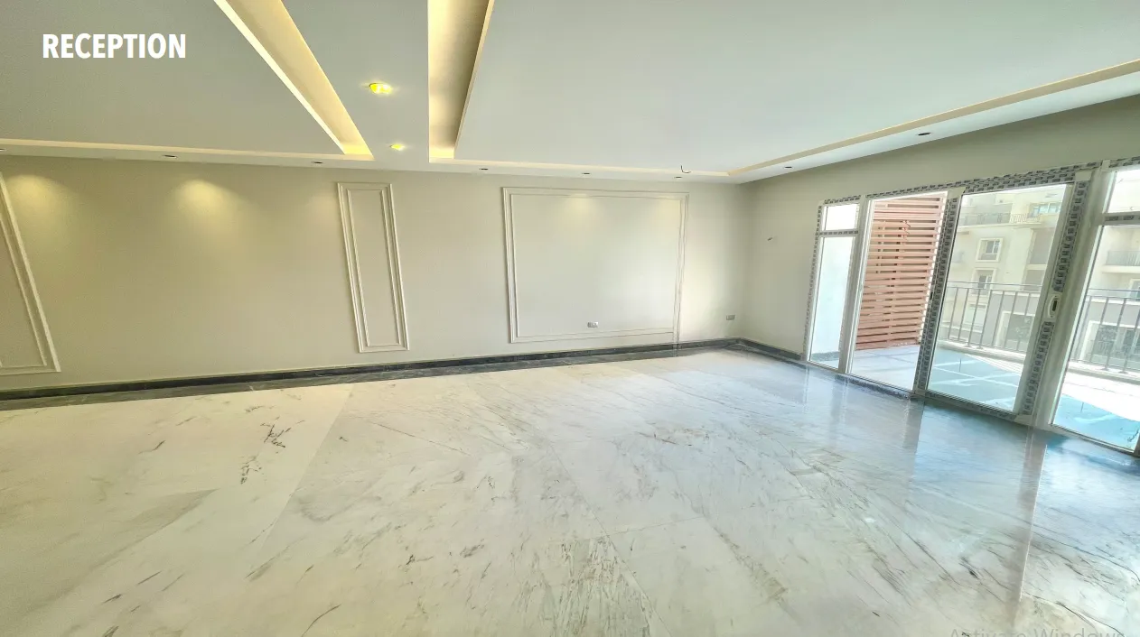Penthouse for sale in October Plaza in Northern Expansion of 180 m² with 3 bedrooms
