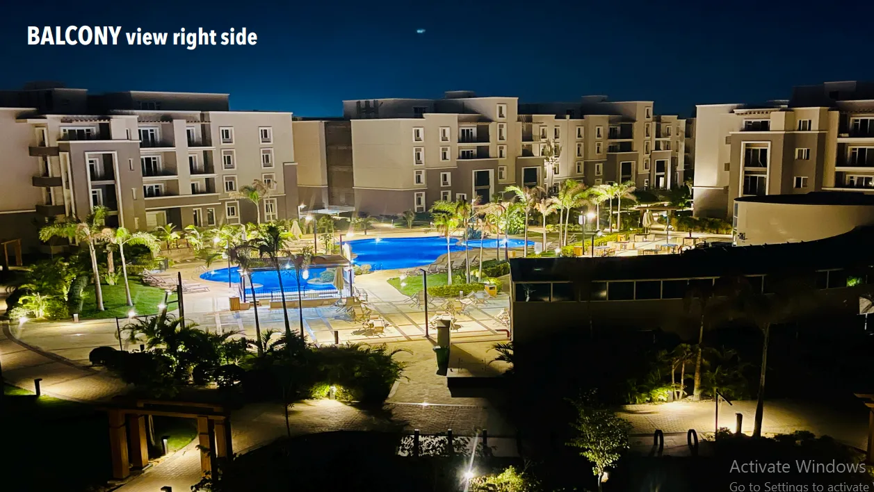 Penthouse for sale in October Plaza in Northern Expansion of 180 m² with 3 bedrooms