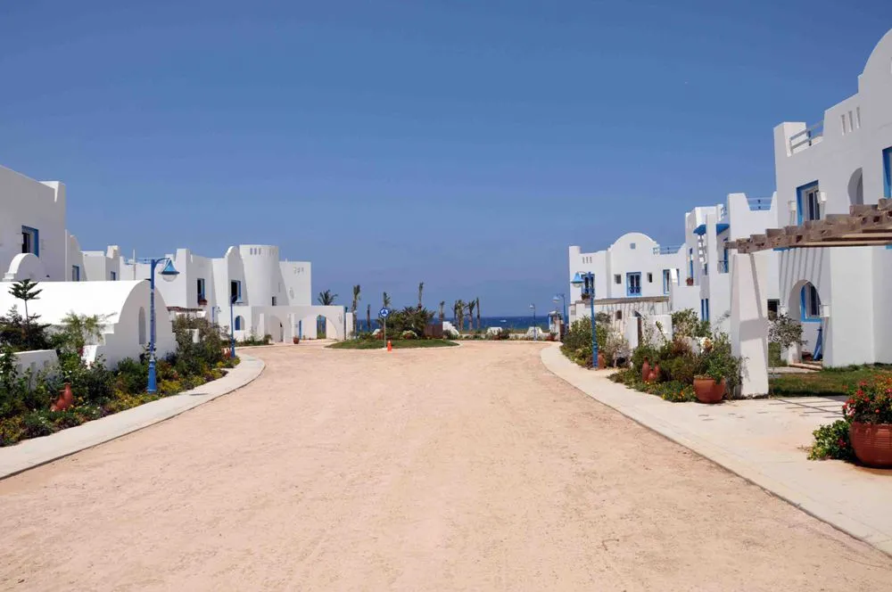 Townhouse for sale in Mountain View Ras El Hekma in Ras El Hekma of 170 m² with 4 bedrooms