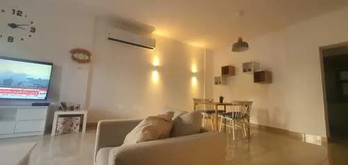 إستوديو للبيع في فيفث سكوير المراسم في القاهرة الجديدة بمساحة 100 م² تتكون من 1 غرف