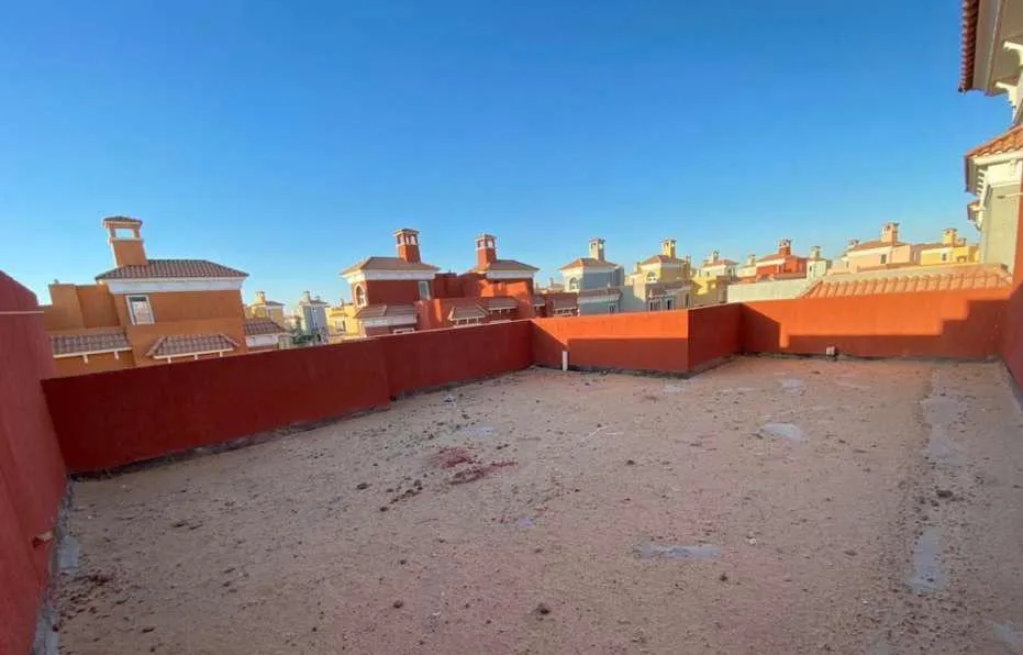  للبيع في نيوم أكتوبر في  بمساحة 0 م² تتكون من 0 غرف