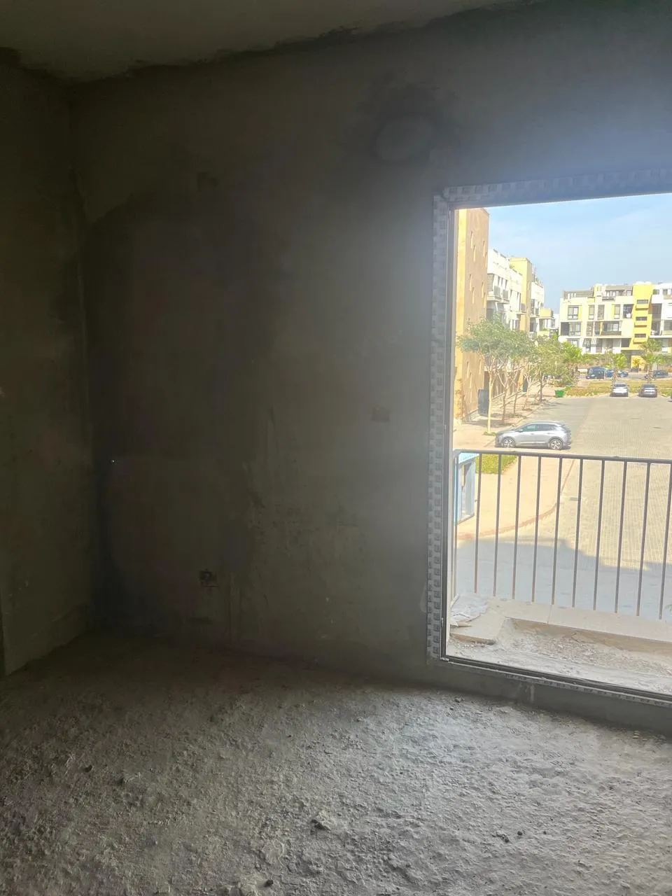  للبيع في ذا كورت يارد في  بمساحة 0 م² تتكون من 0 غرف