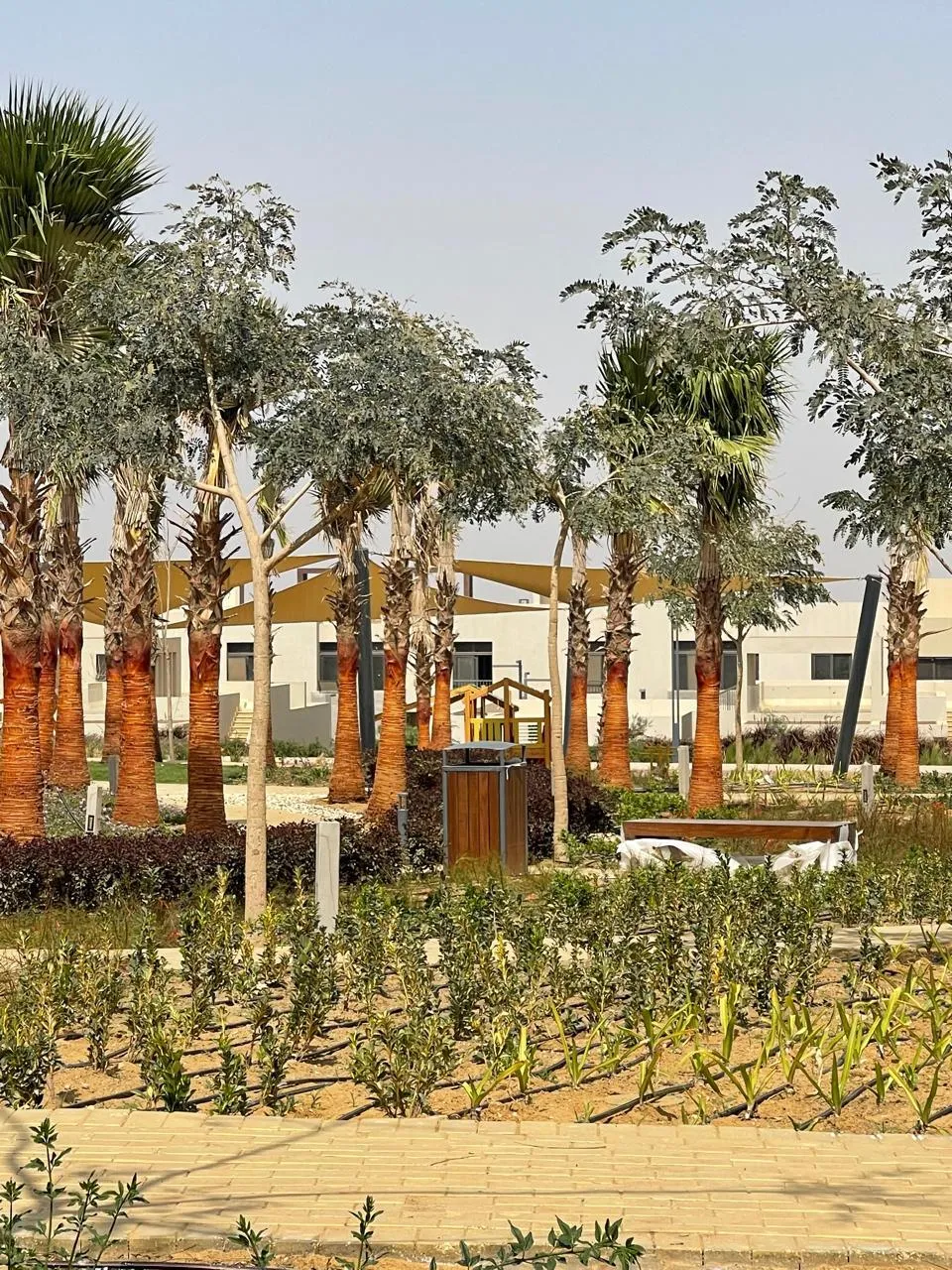 للبيع في أو ويست أوراسكوم في بمساحة 0 م² تتكون من 0 غرف