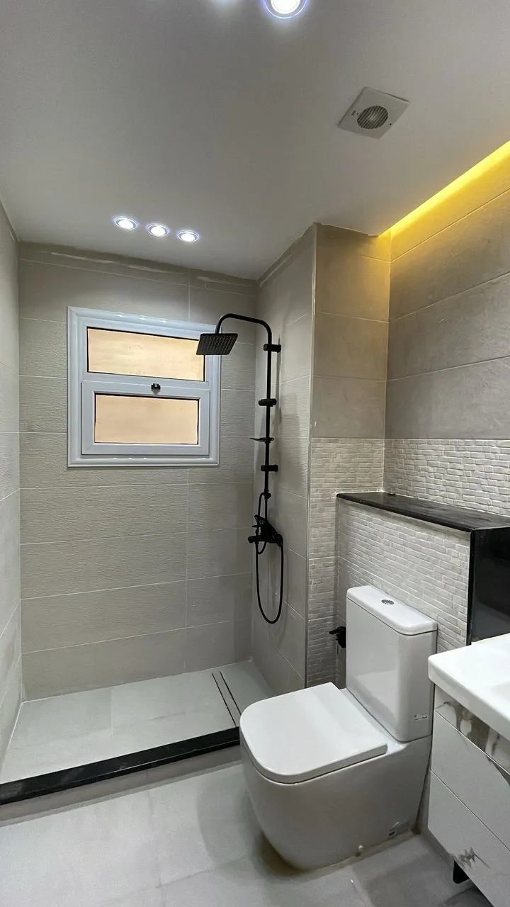  للبيع في سيناريو  في  بمساحة 0 م² تتكون من 0 غرف