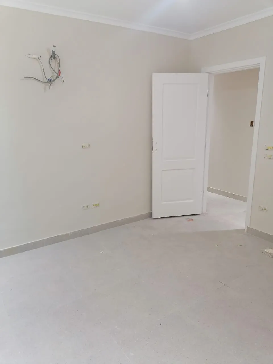  للبيع في تاج سيتي في  بمساحة 0 م² تتكون من 0 غرف