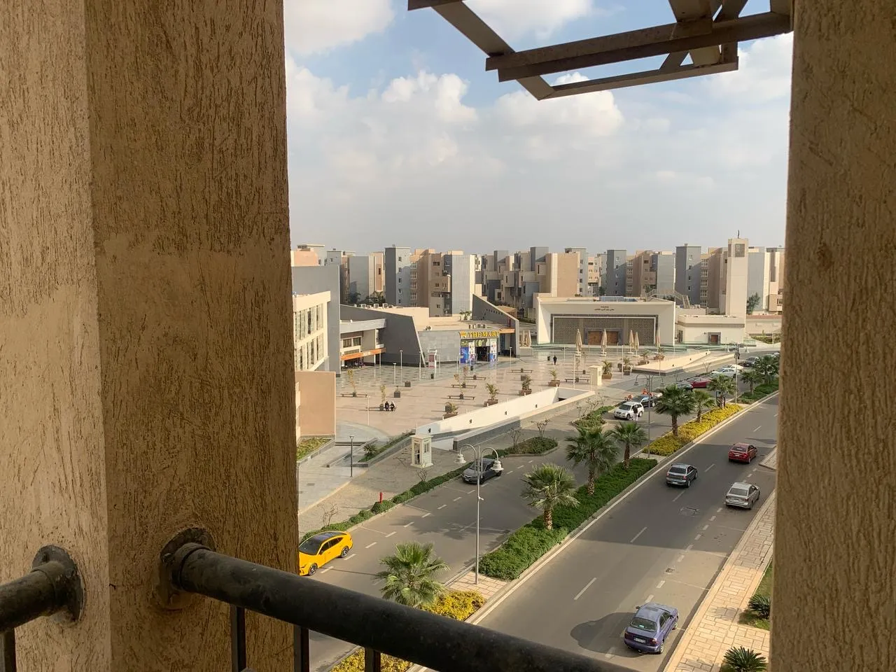 شقة للبيع في مدينتي في مدينتي بمساحة 102 م² تتكون من 2 غرف