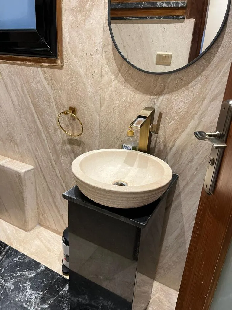 Apartment for sale in Midtown New Cairo in South Investors of 220 m² with 3 bedrooms