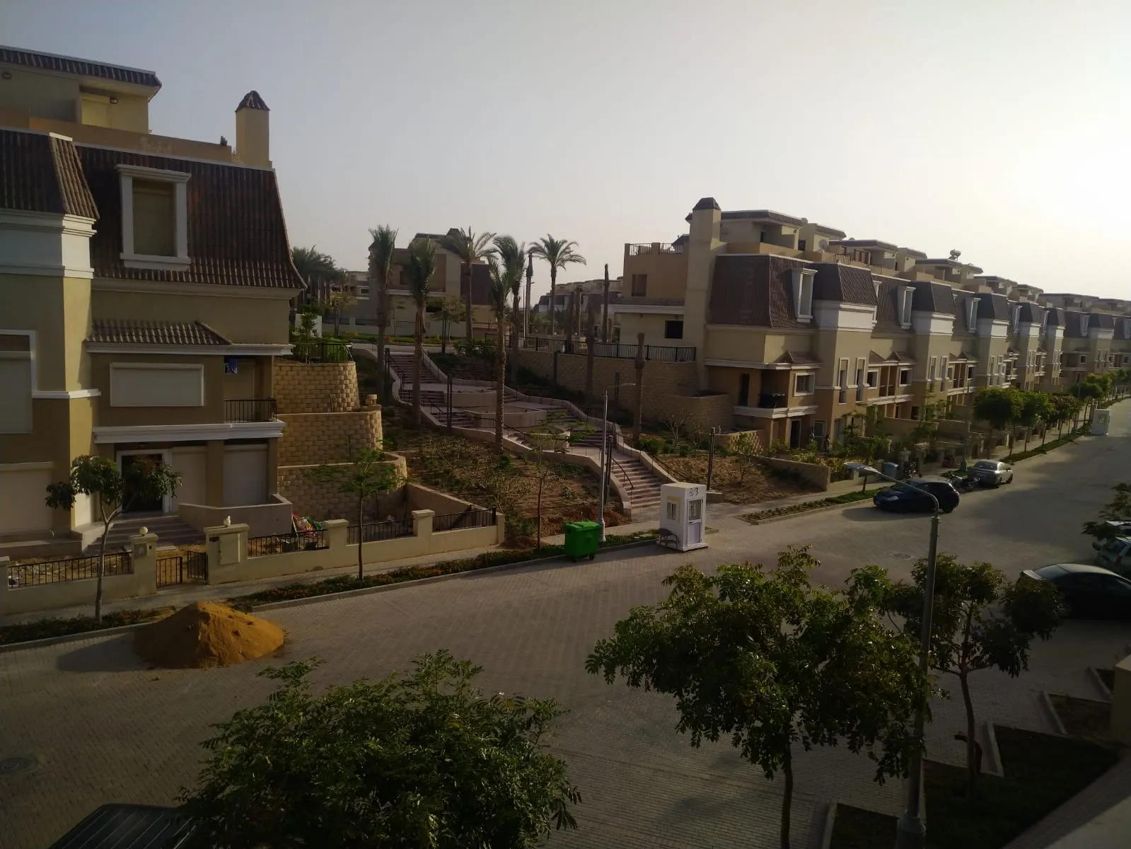 شقة للبيع في سراي في القاهرة الجديدة بمساحة 113 م² تتكون من 2 غرف