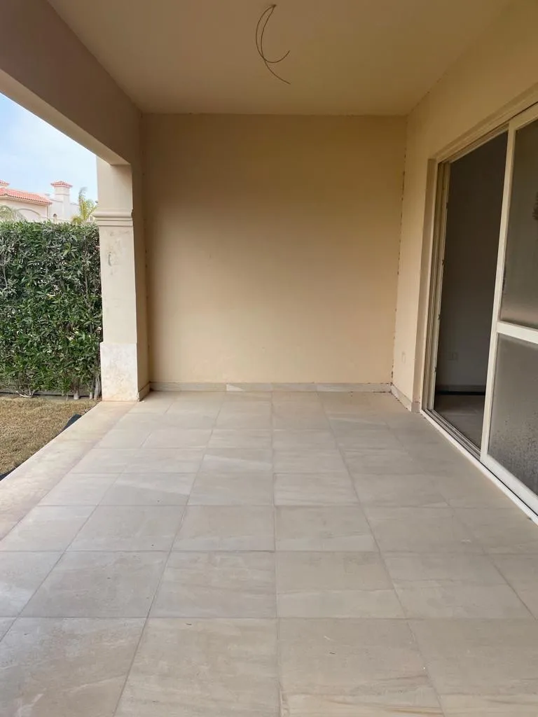 Chalet for sale in La Vista 6 in Ain Sokhna of 120 m² with 2 bedrooms