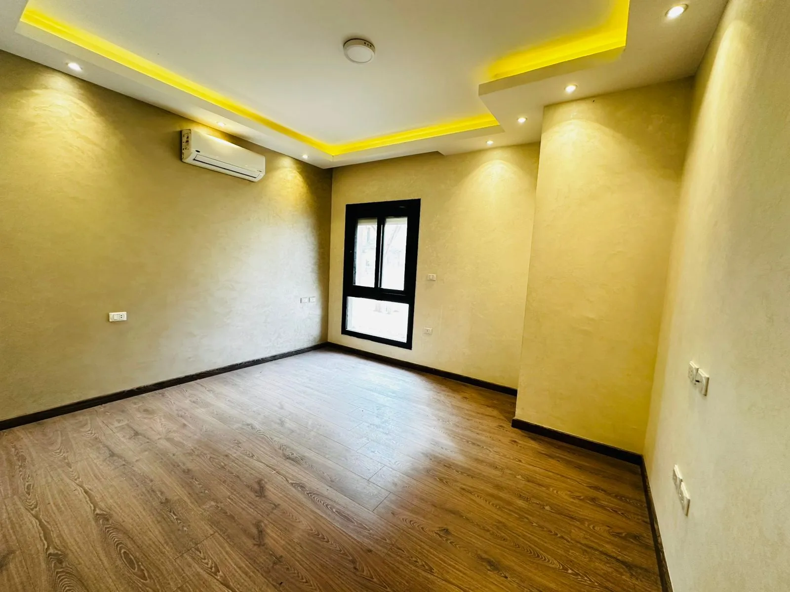 Apartment for sale in The Courtyards in 6th of October City of 205 m² with 3 bedrooms