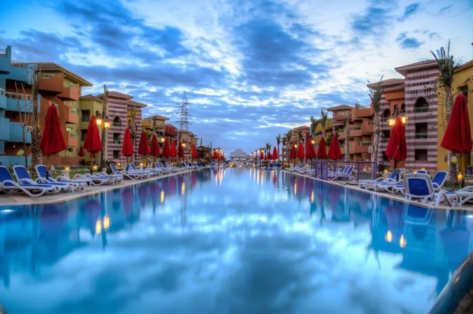 Chalet for sale in Porto South Beach in Ain Sokhna of 50 m² with 1 bedrooms