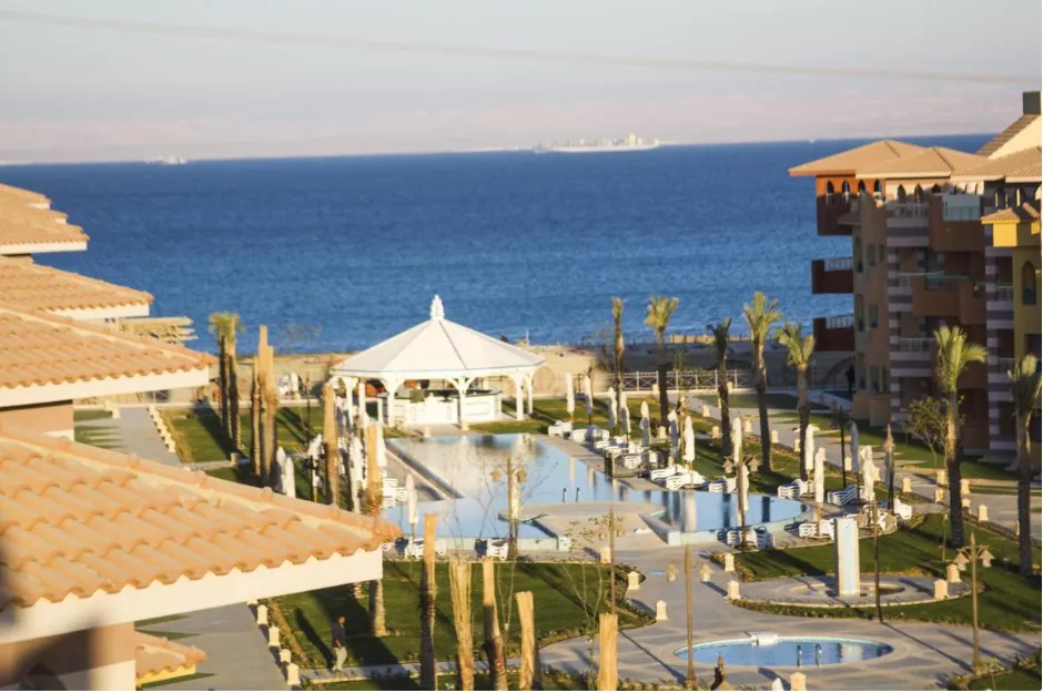 Chalet for sale in Porto South Beach in Ain Sokhna of 50 m² with 1 bedrooms