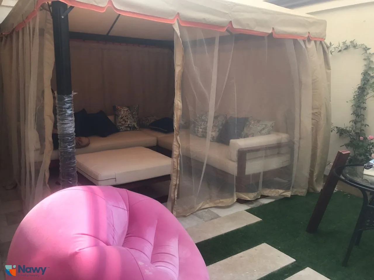  للبيع في النخيل في  بمساحة 0 م² تتكون من 0 غرف