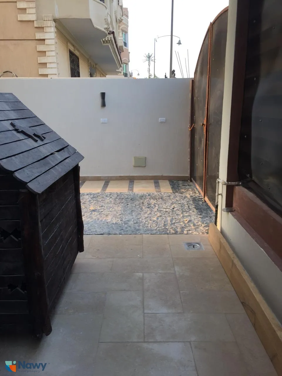  للبيع في النخيل في  بمساحة 0 م² تتكون من 0 غرف