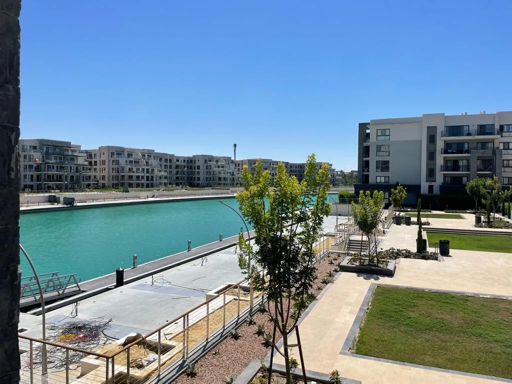 Apartment for sale in Marassi in Sidi Abdel Rahman of 104 m² with 1 bedrooms