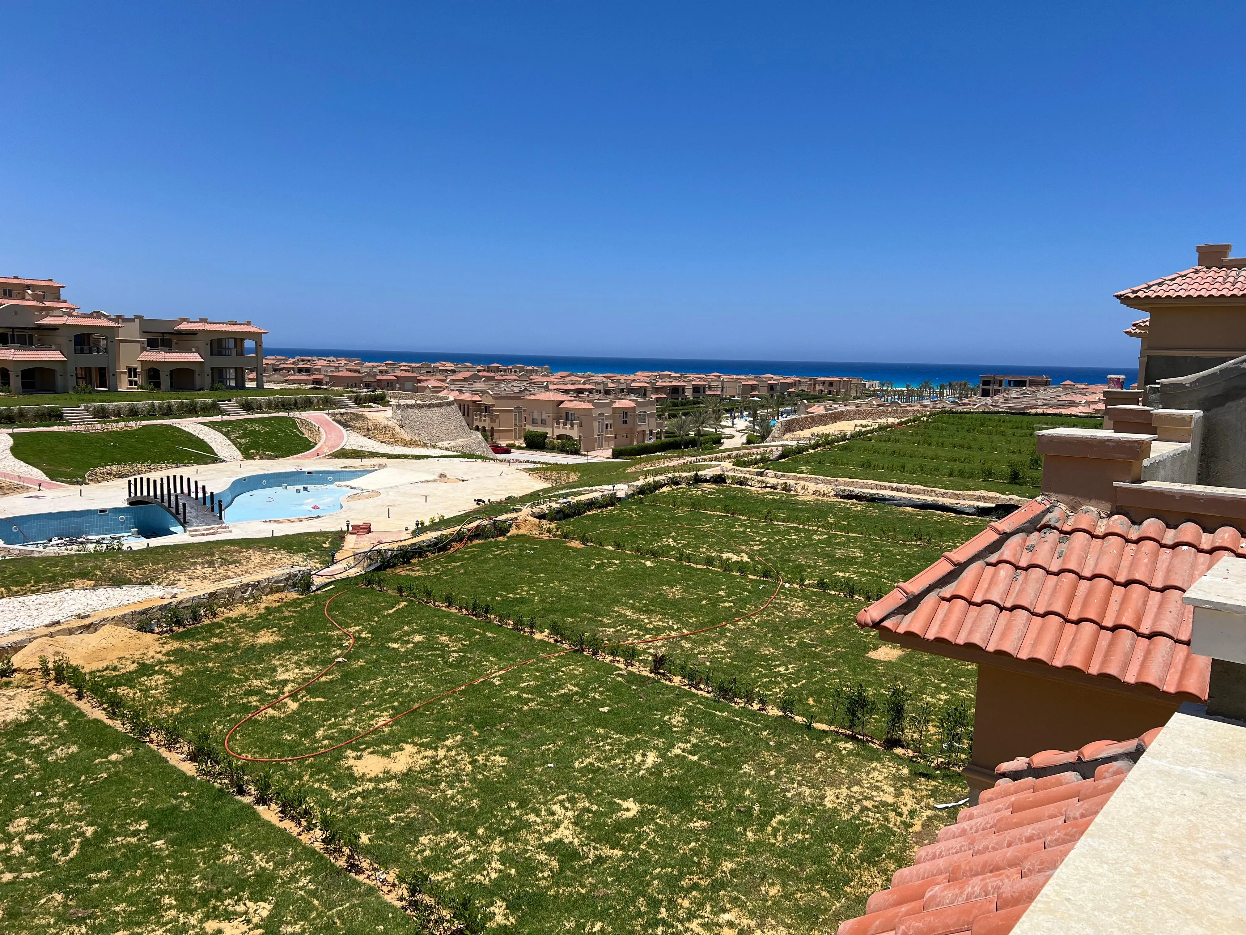  للبيع في لا فيستا إيست باي في  بمساحة 0 م² تتكون من 0 غرف