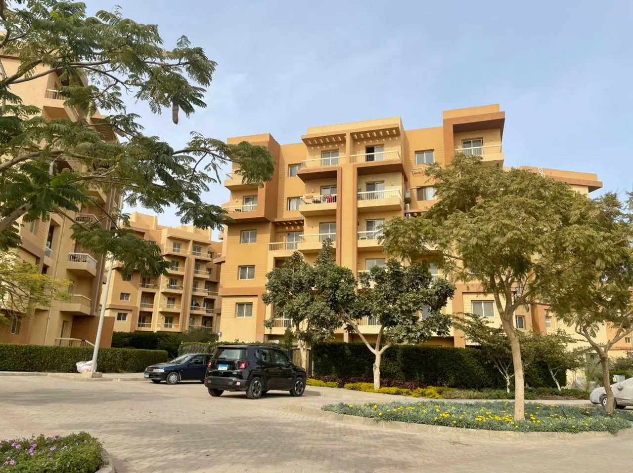 Apartment for sale in Ashgar City in October Gardens of 160 m² with 3 bedrooms