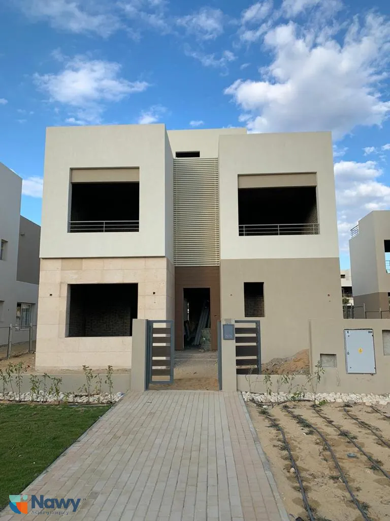  للبيع في ذا كراون في  بمساحة 0 م² تتكون من 0 غرف