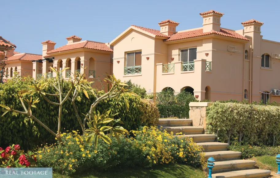 Twinhouse for sale in La Vista Topaz in Ain Sokhna of 192 m² with 3 bedrooms