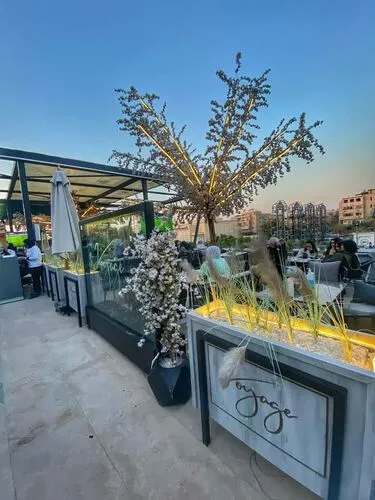 Retail for sale in Mirage Mall in New Cairo of 42 m² with 0 bedrooms