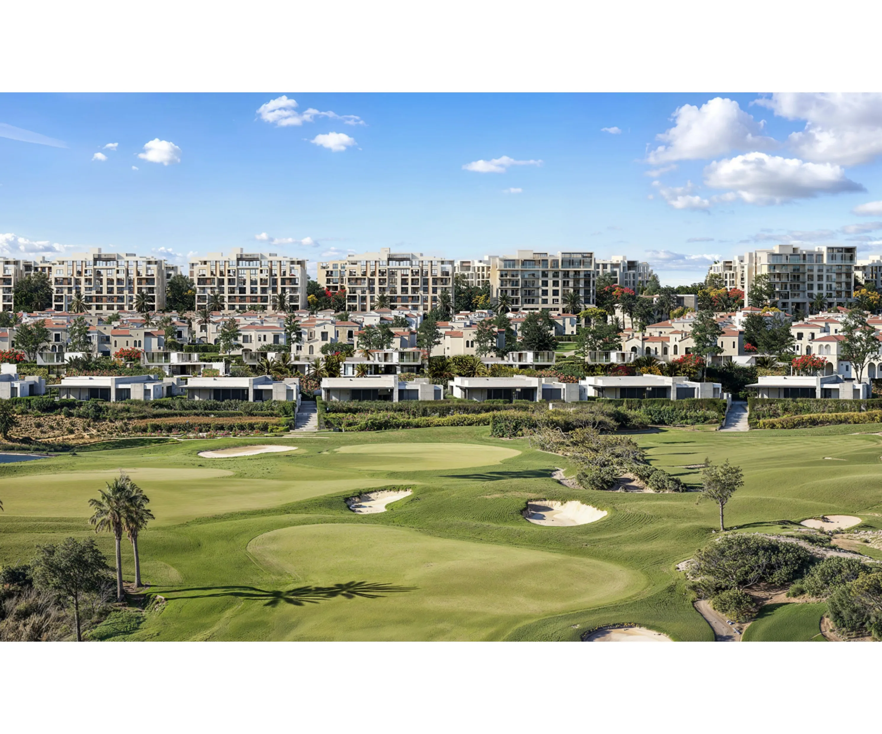 Twinhouse for sale in City Gate in New Cairo of 270 m² with 3 bedrooms