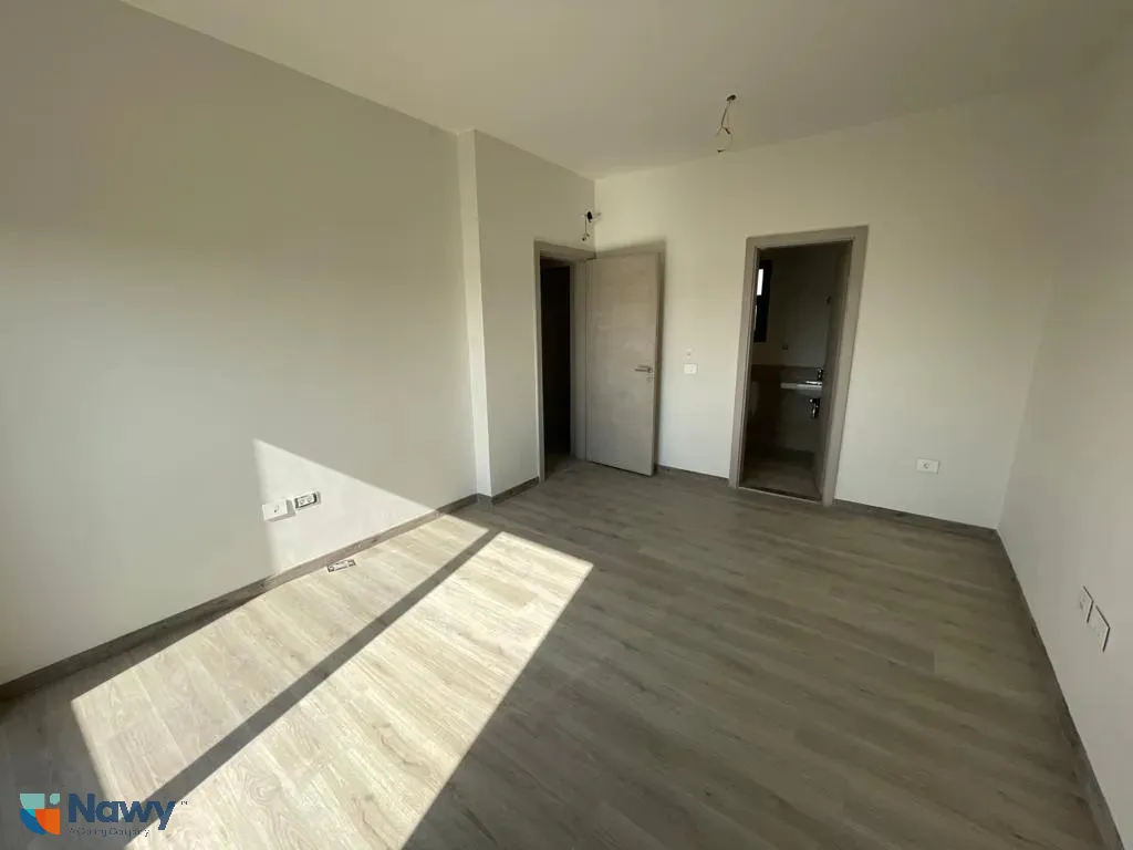  للبيع في البروج في  بمساحة 0 م² تتكون من 0 غرف