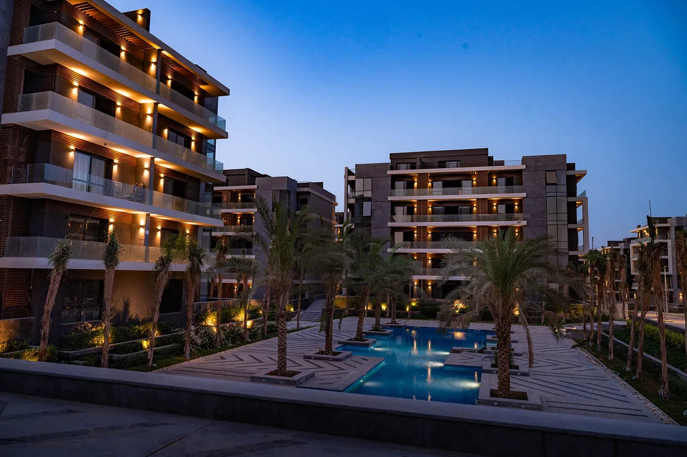 Apartment for sale in El Patio Oro in New Cairo of 164 m² with 3 bedrooms