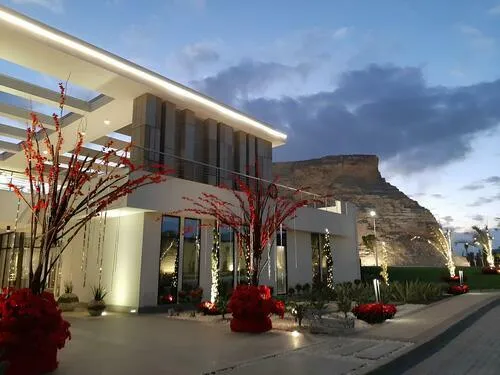 Loft for sale in Pyramids Heights in El Sheikh Zayed of 237 m² with 3 bedrooms