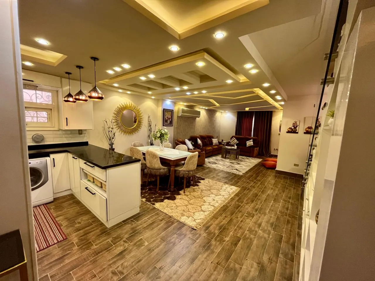  للبيع في روك ايدين في  بمساحة 0 م² تتكون من 0 غرف