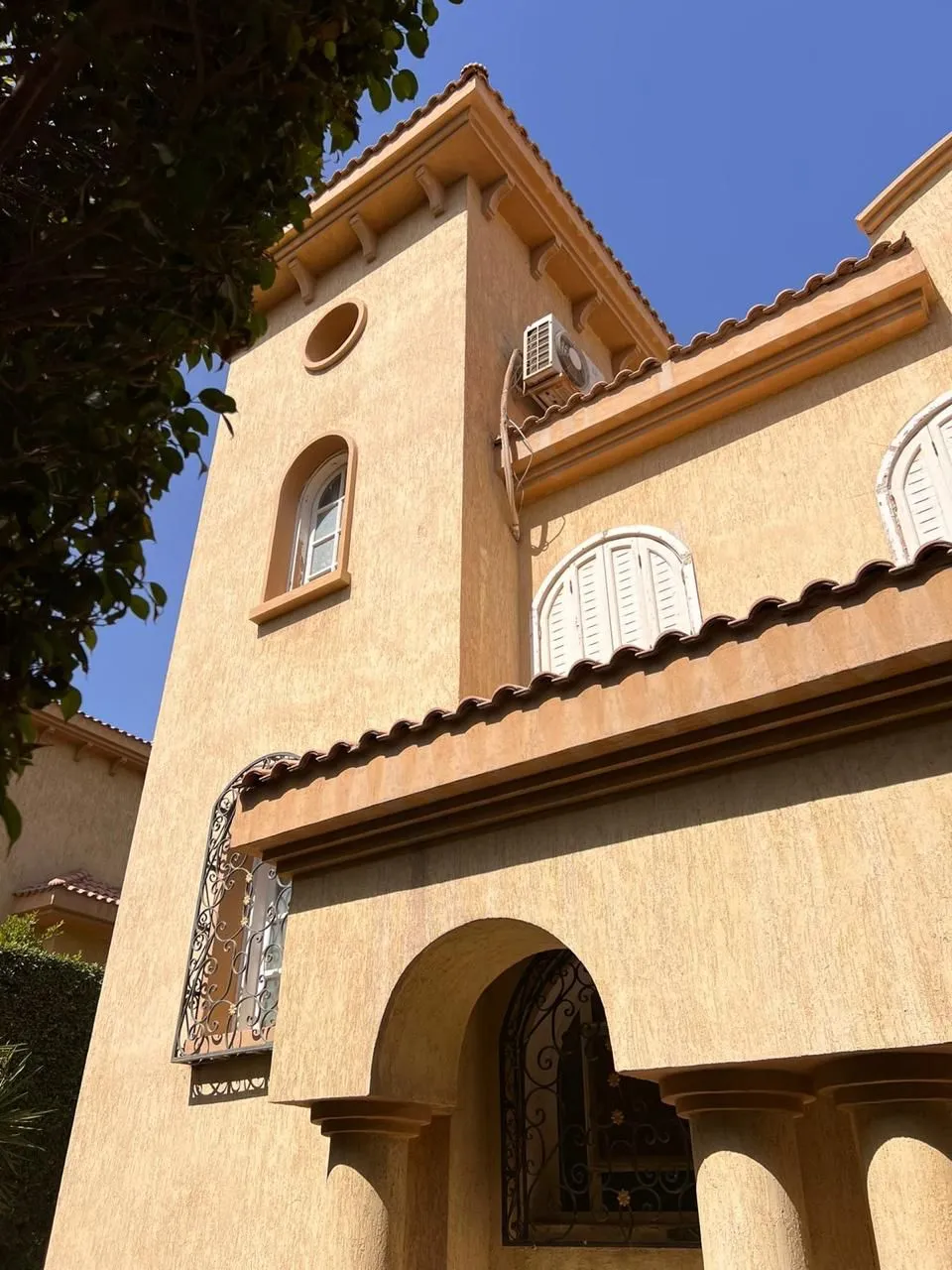  للبيع في الرحاب  في  بمساحة 0 م² تتكون من 0 غرف