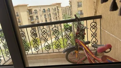 شقة للبيع في الرحاب  في القاهرة الجديدة بمساحة 210 م² تتكون من 3 غرف