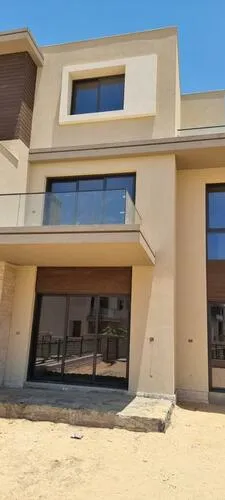 Townhouse for sale in The Estates in New Zayed of 267 m² with 3 bedrooms