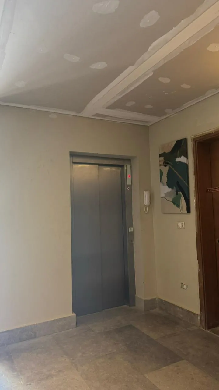 شقة للبيع في ماونتن فيو أي سيتي أكتوبر في التوسعات الشمالية بمساحة 145 م² تتكون من 2 غرف